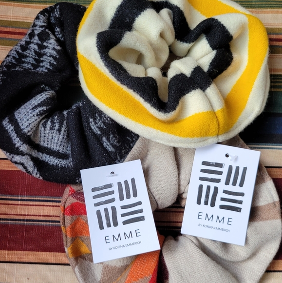 Korina Emmerich Accessories - Korina Emmerich Mega Wool Scrunchies